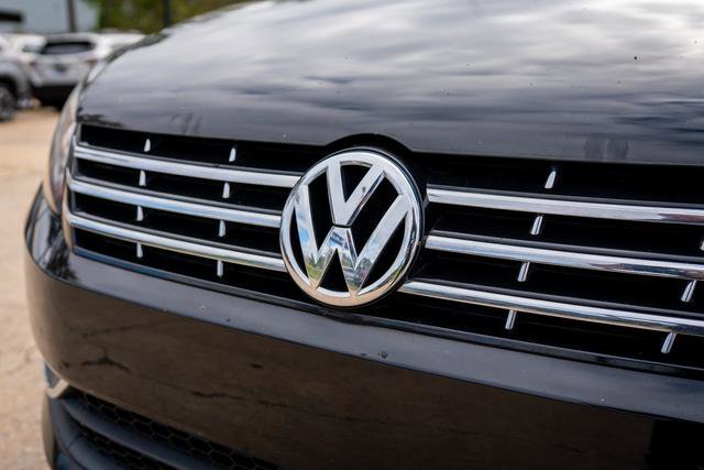 Used 2015 Volkswagen Passat TDI SE FWD image 27