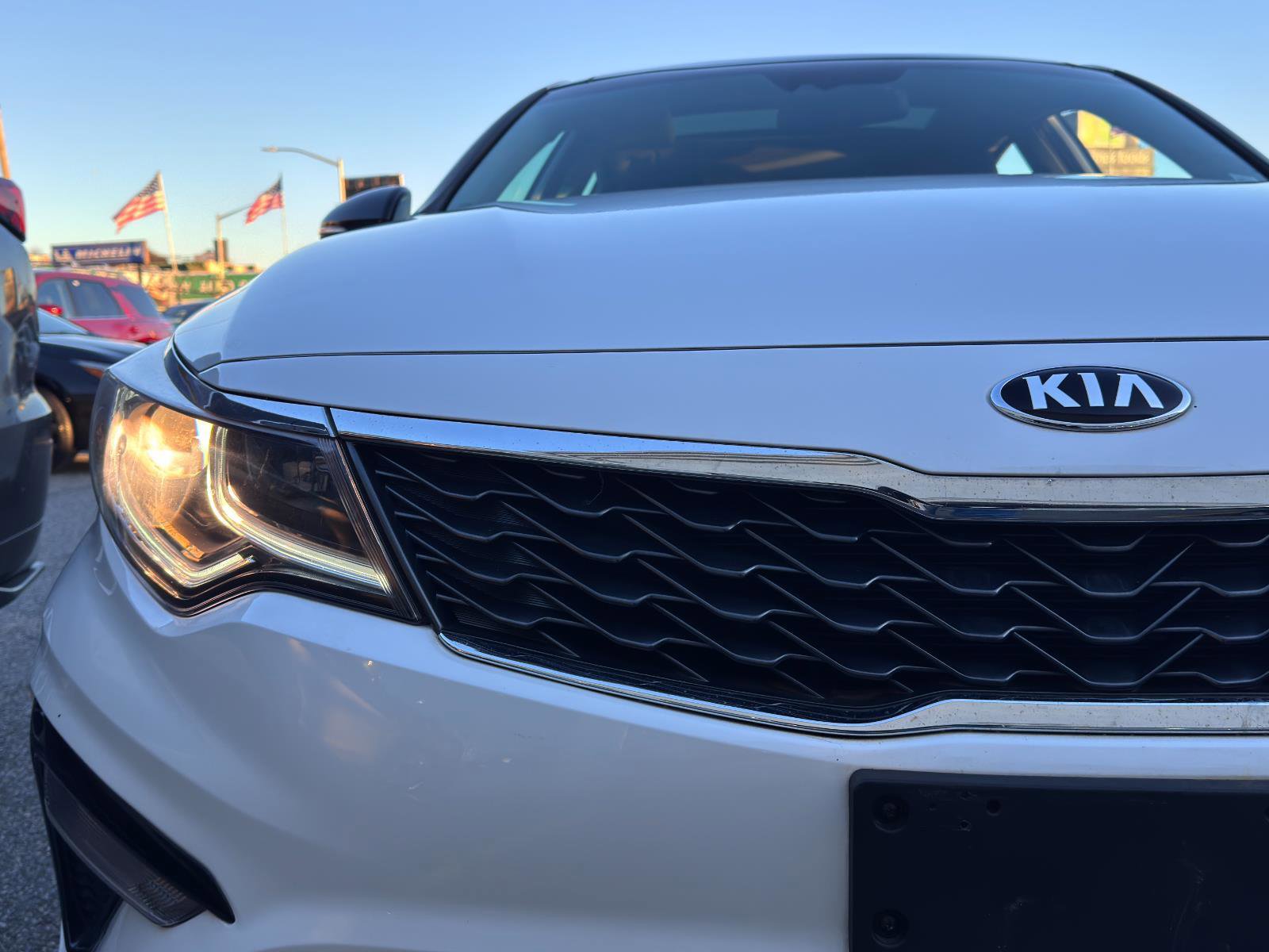 Used 2020 Kia Optima SE image 9