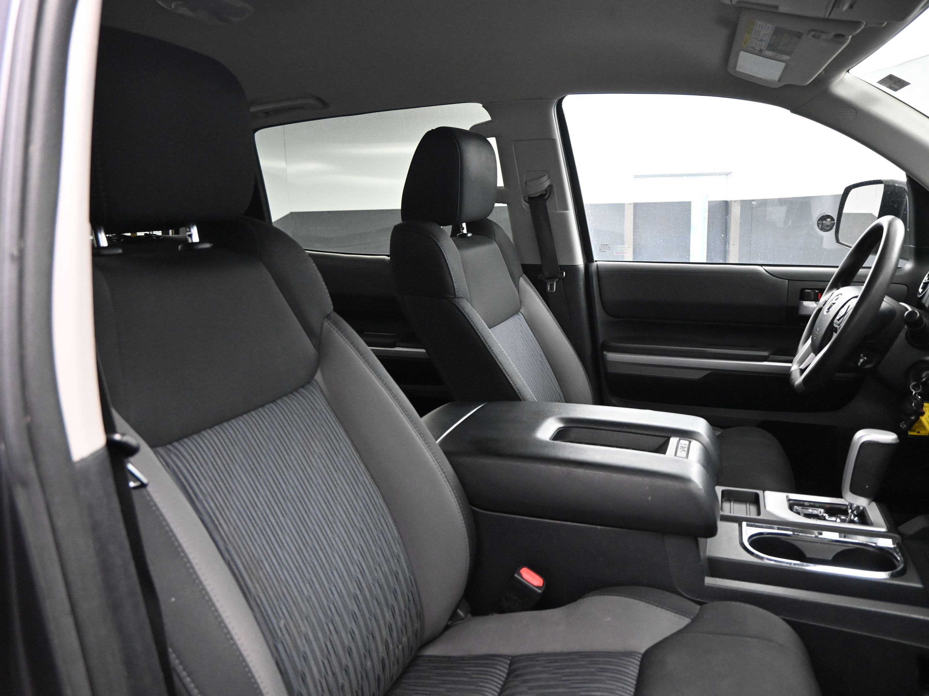 Used 2017 Toyota Tundra SR5 image 22