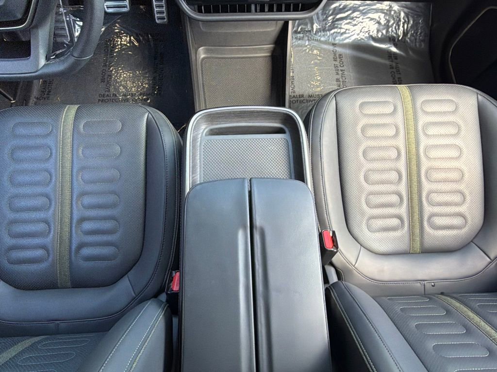 Used 2024 Rivian R1T Adventure image 48