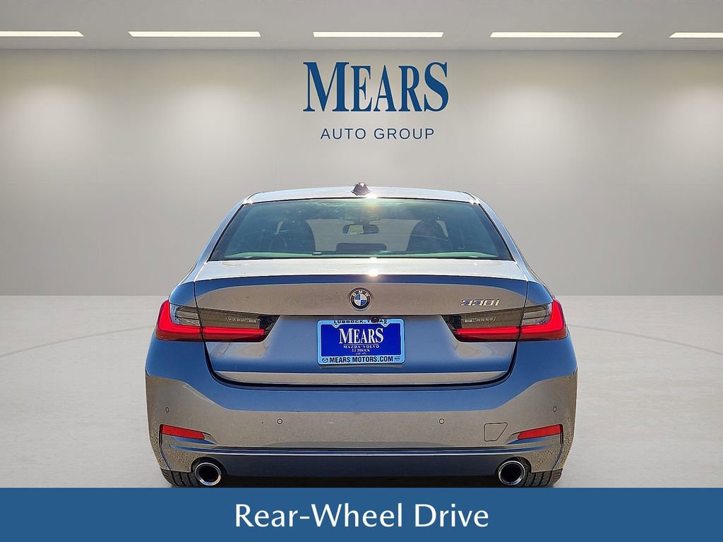 Used 2024 BMW 330i Sedan w/ Convenience Package image 5