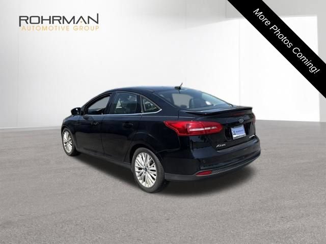 Used 2018 Ford Focus Titanium w/ Titanium Technology Package FWD image 7