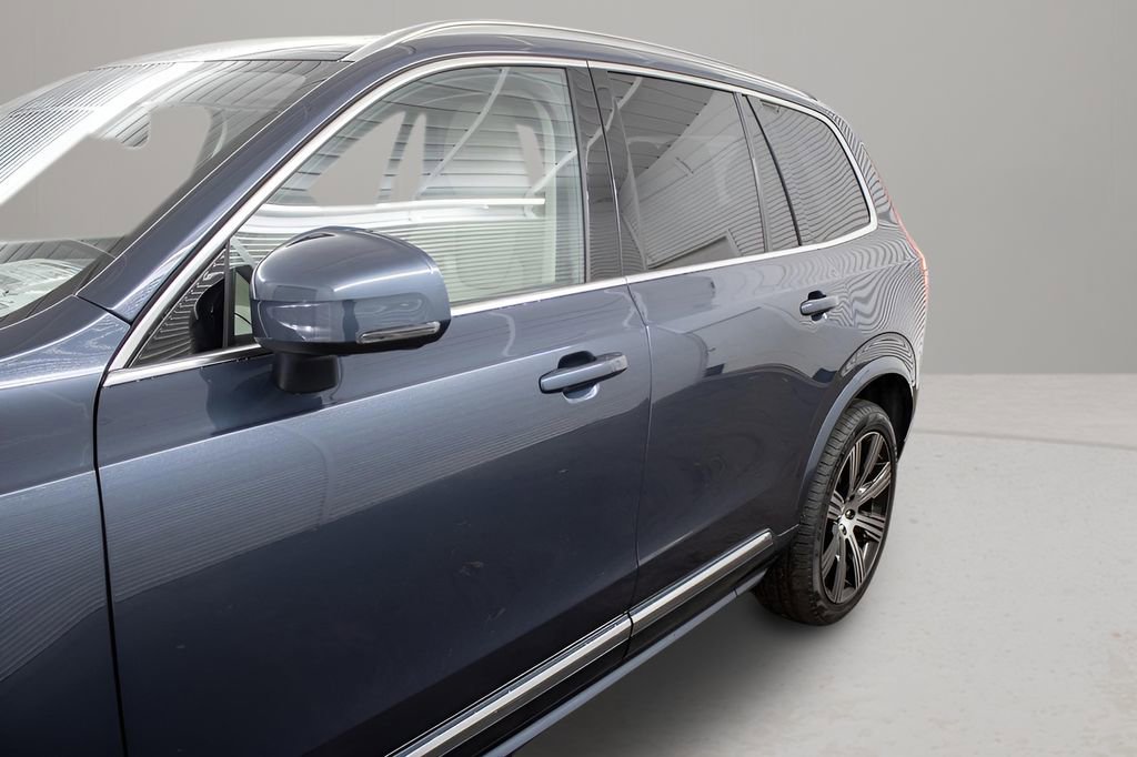 Certified 2025 Volvo XC90 B6 Plus w/ Protection Package Premier image 4