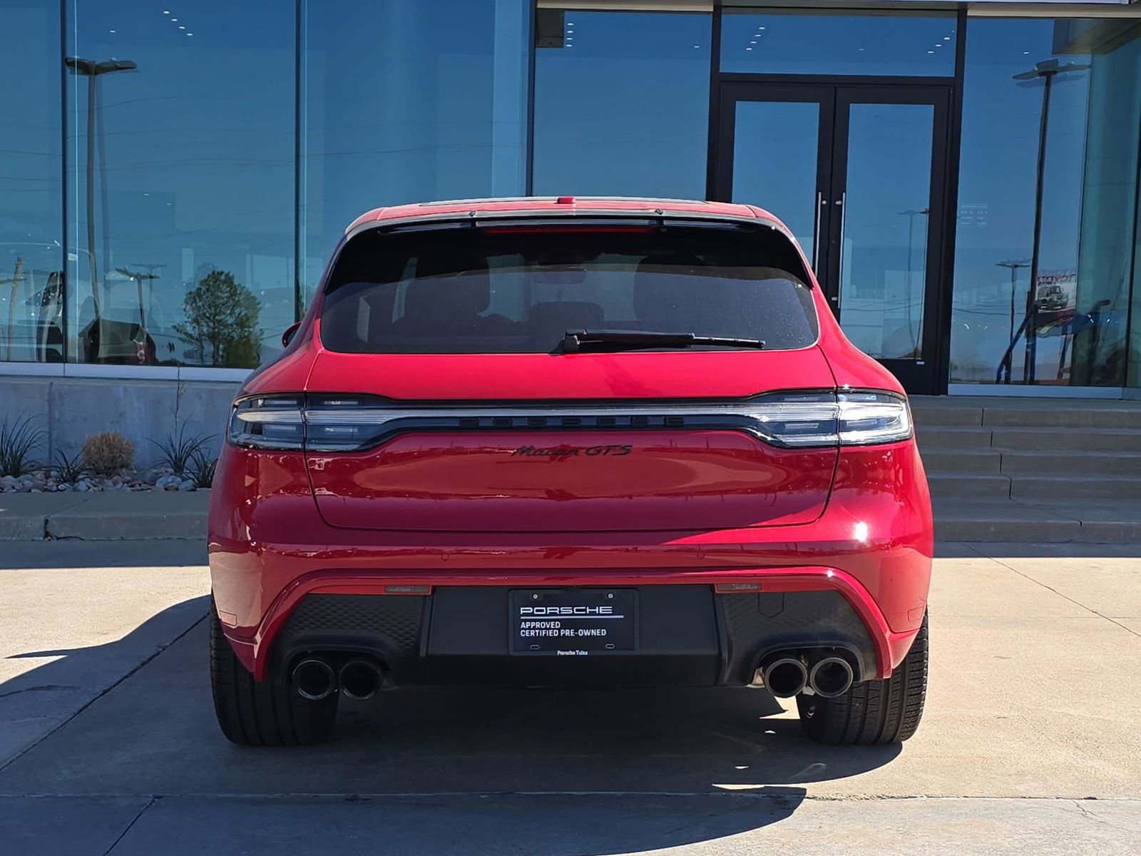 Certified 2026 Porsche Macan GTS image 6