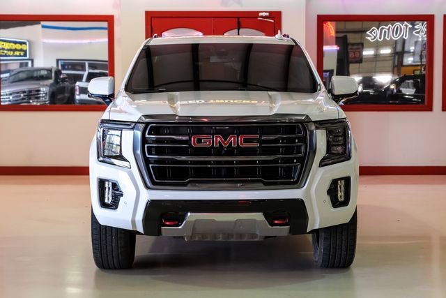 Used 2021 GMC Yukon AT4 w/ AT4 Premium Package AWD/4WD image 8