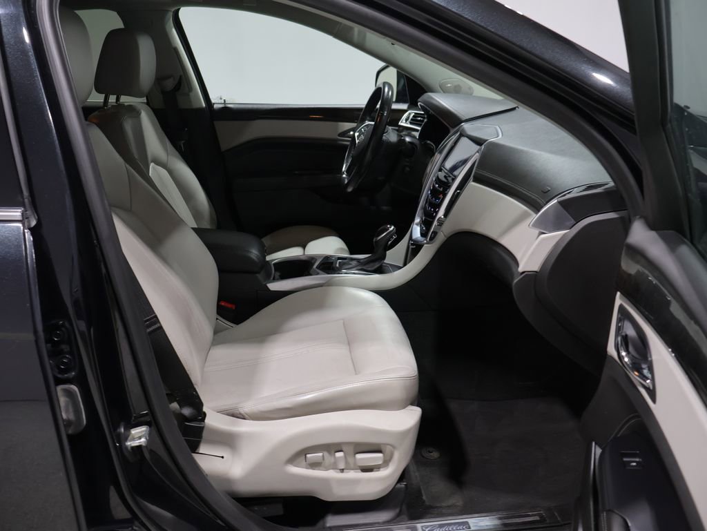 Used 2013 Cadillac SRX Premium AWD/4WD image 22