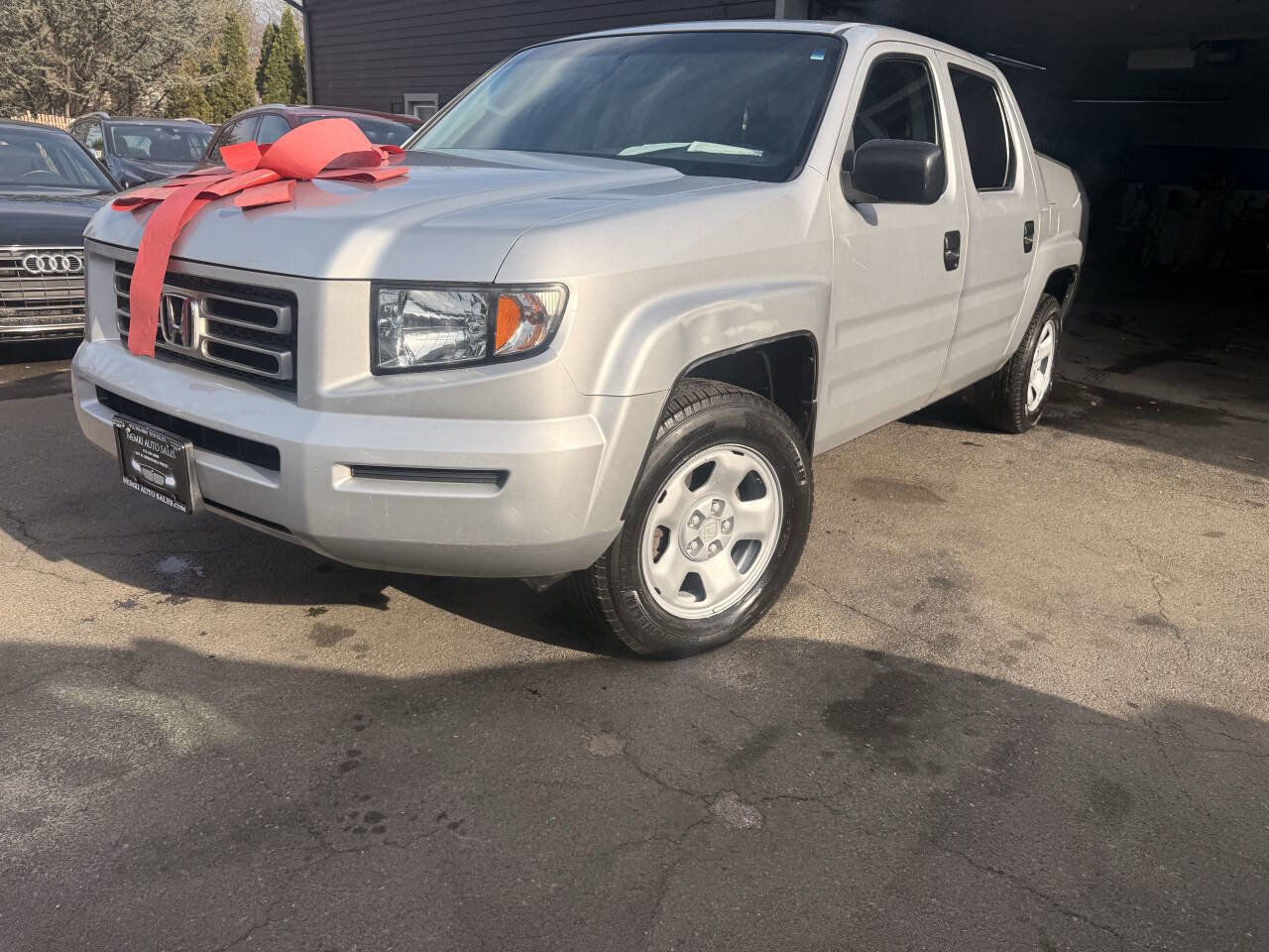 Used 2006 Honda Ridgeline RT image 2
