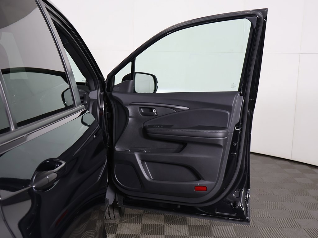 Used 2024 Honda Passport EX-L image 18