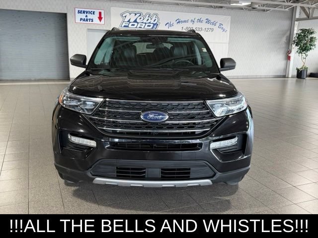 Used 2022 Ford Explorer XLT AWD/4WD image 3