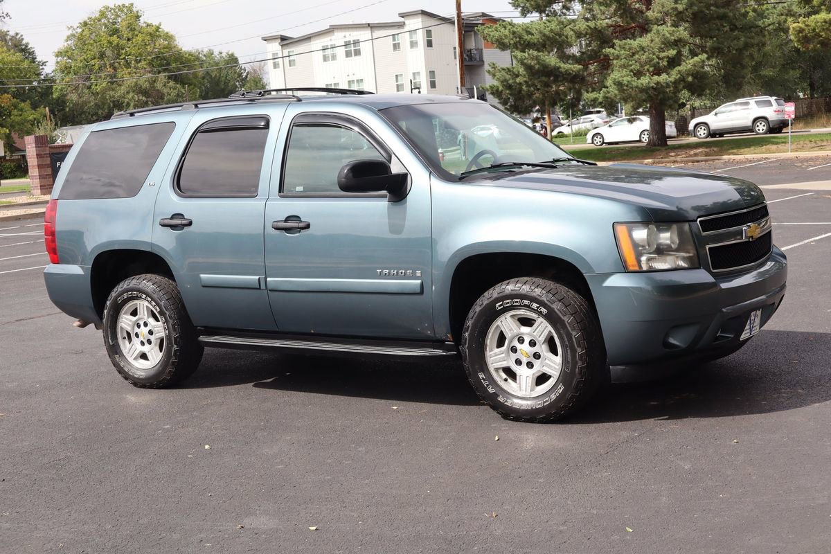 Used 2008 Chevrolet Tahoe LS image 2