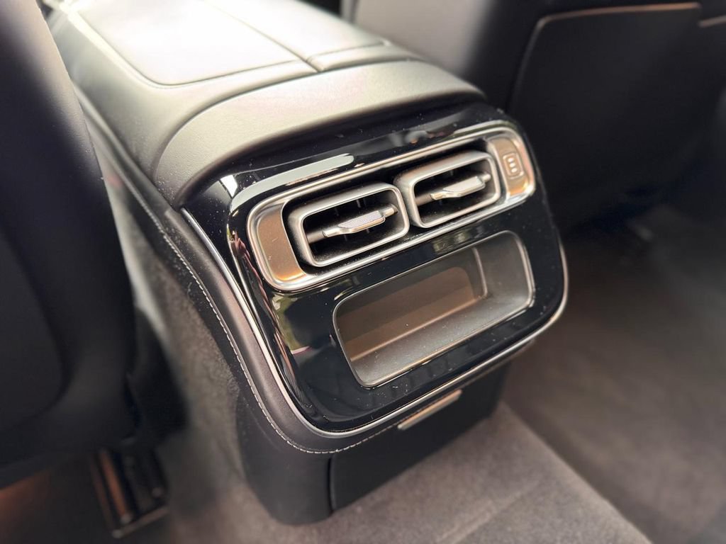 Used 2022 Mercedes-Benz S 580 4MATIC Sedan image 23