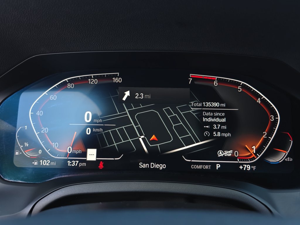 Used 2022 BMW 330i Sedan w/ Premium Package 2 RWD image 21