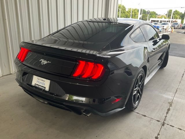 Used 2020 Ford Mustang Premium RWD image 22