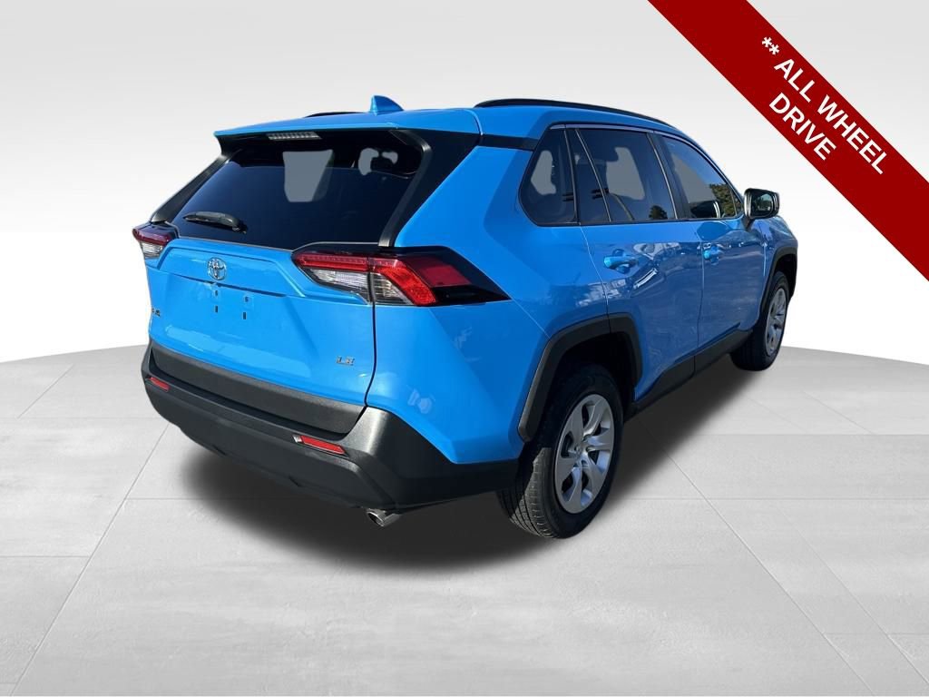 Used 2019 Toyota RAV4 LE image 5