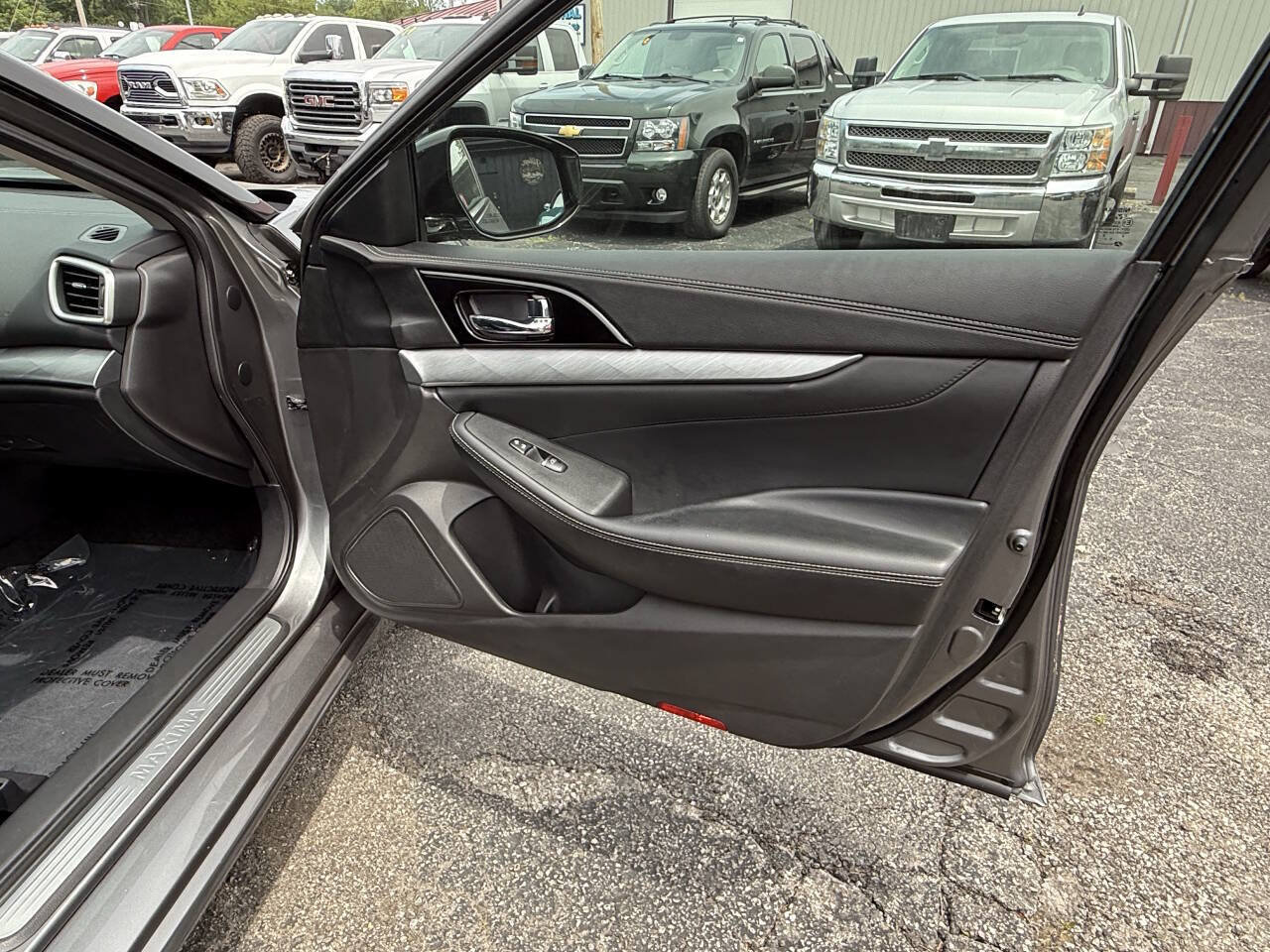 Used 2016 Nissan Maxima 3.5 SV FWD image 25