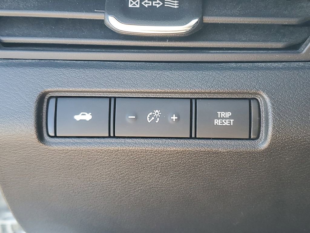 Used 2023 Nissan Altima 2.5 SR w/ SR Premium Package FWD image 21