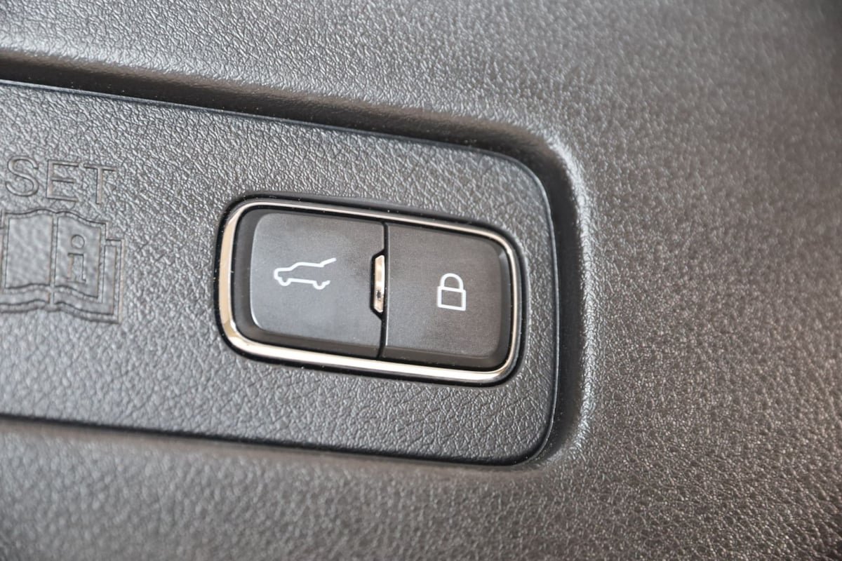 Used 2020 Lincoln Aviator Reserve w/ Class IV Trailer Tow Package AWD/4WD image 51