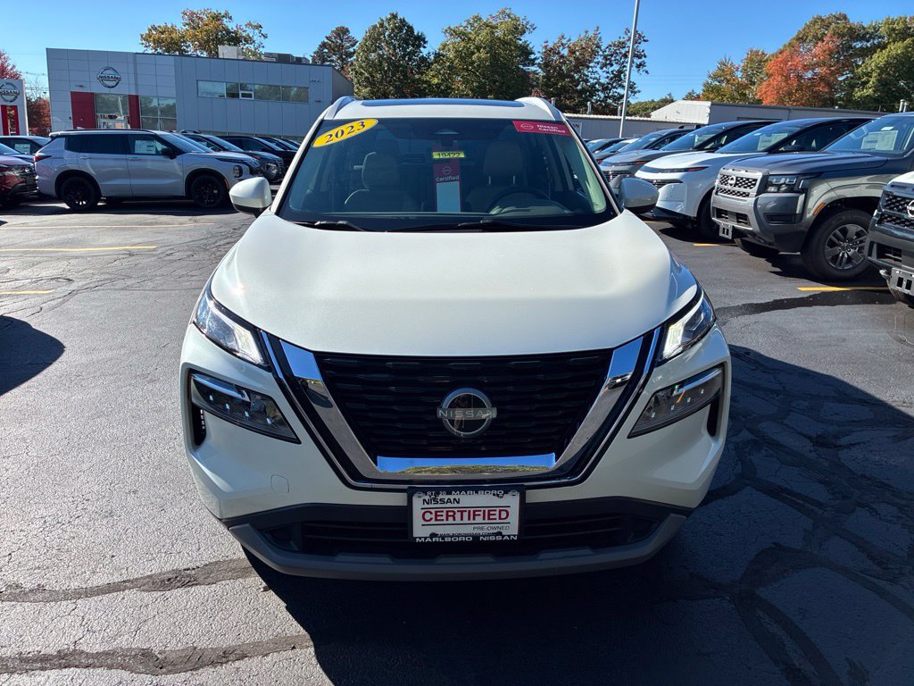 Certified 2023 Nissan Rogue SV w/ SV Premium B Package AWD/4WD image 2