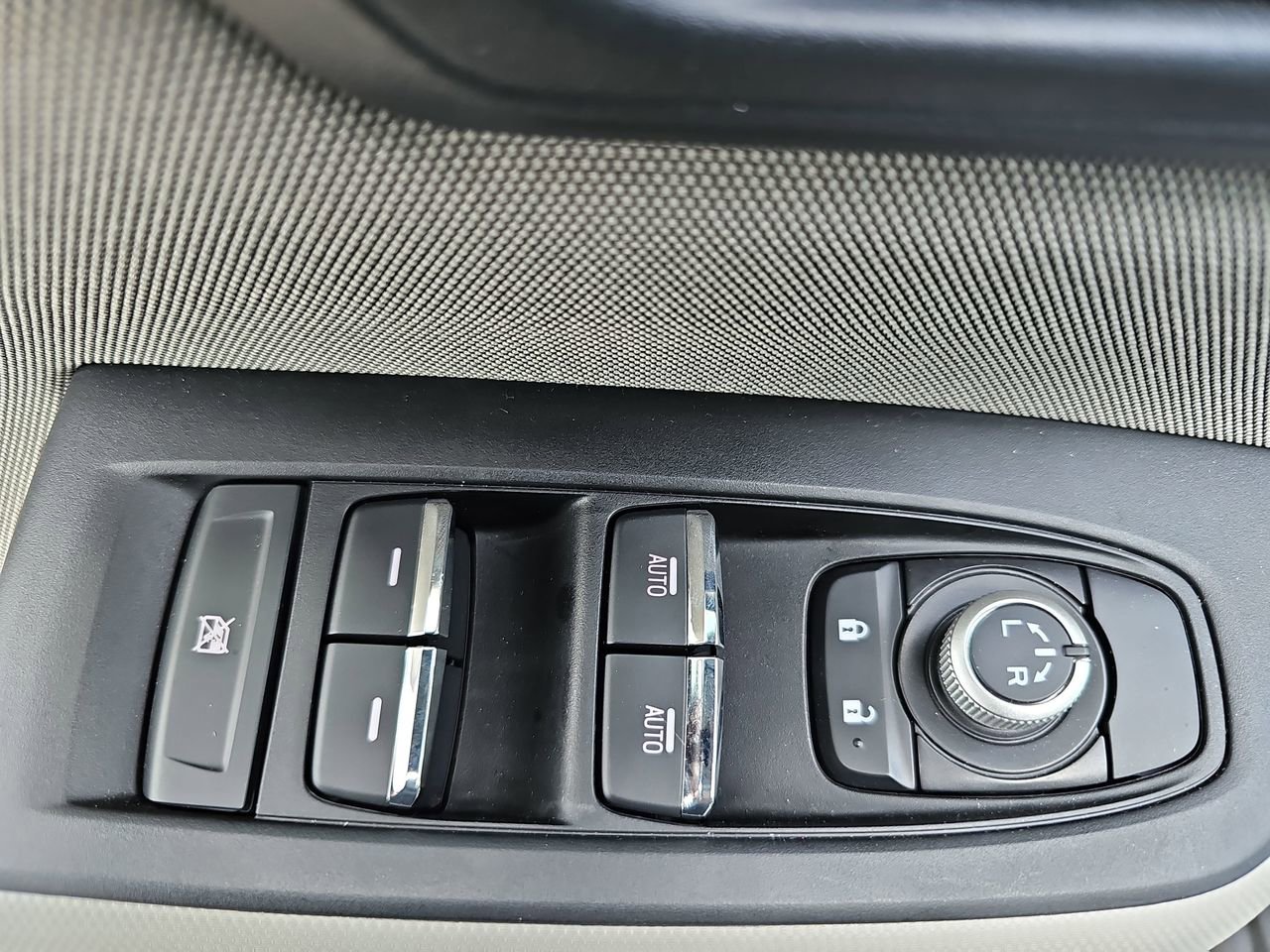 Certified 2026 Subaru Forester Premium image 31