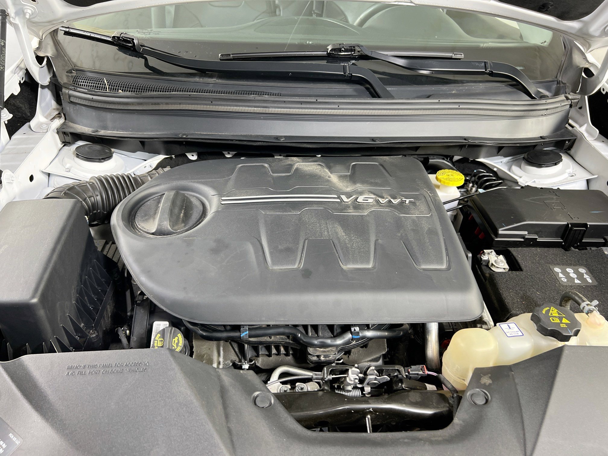 Used 2021 Jeep Cherokee Latitude Lux w/ Comfort/Convenience Group image 29