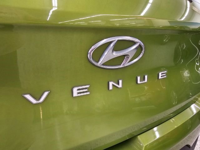 Used 2021 Hyundai Venue SEL image 39