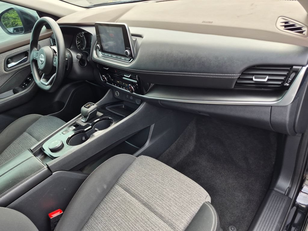 Used 2022 Nissan Rogue SV AWD/4WD image 26