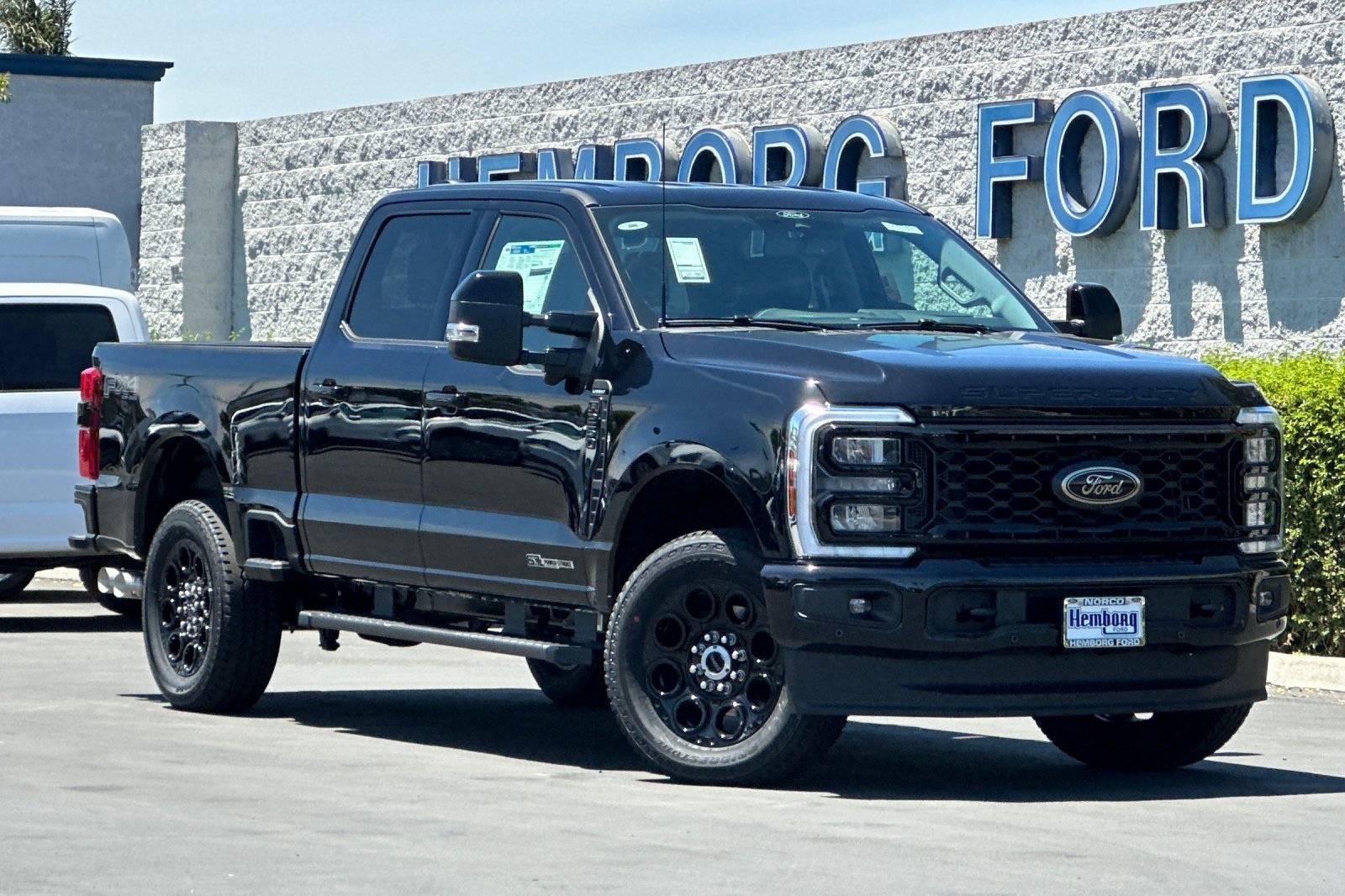 New 2025 Ford F250 Lariat w/ Lariat Ultimate Package image 2