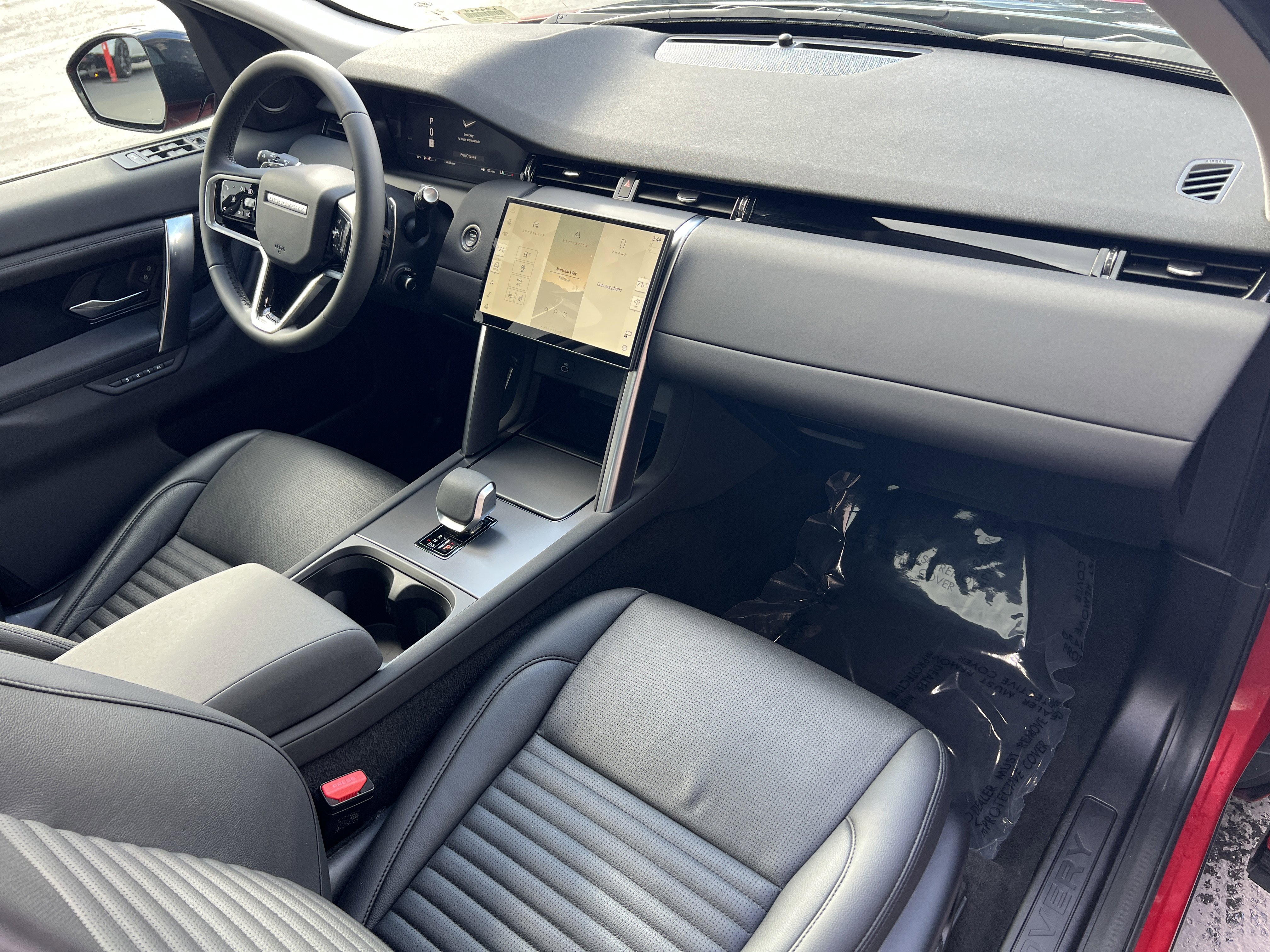 Certified 2024 Land Rover Discovery Sport S image 11