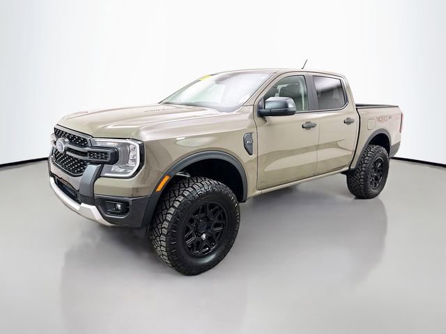 Used 2025 Ford Ranger XLT w/ Equipment Group 301A High AWD/4WD image 3