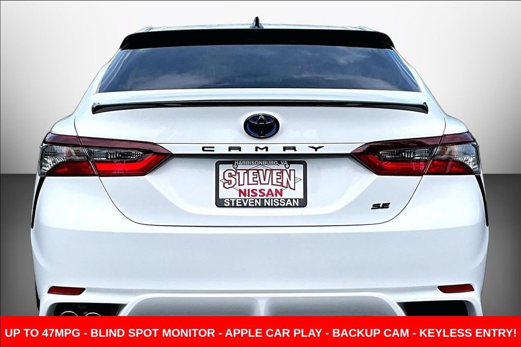 Used 2023 Toyota Camry SE w/ Convenience Package FWD image 5
