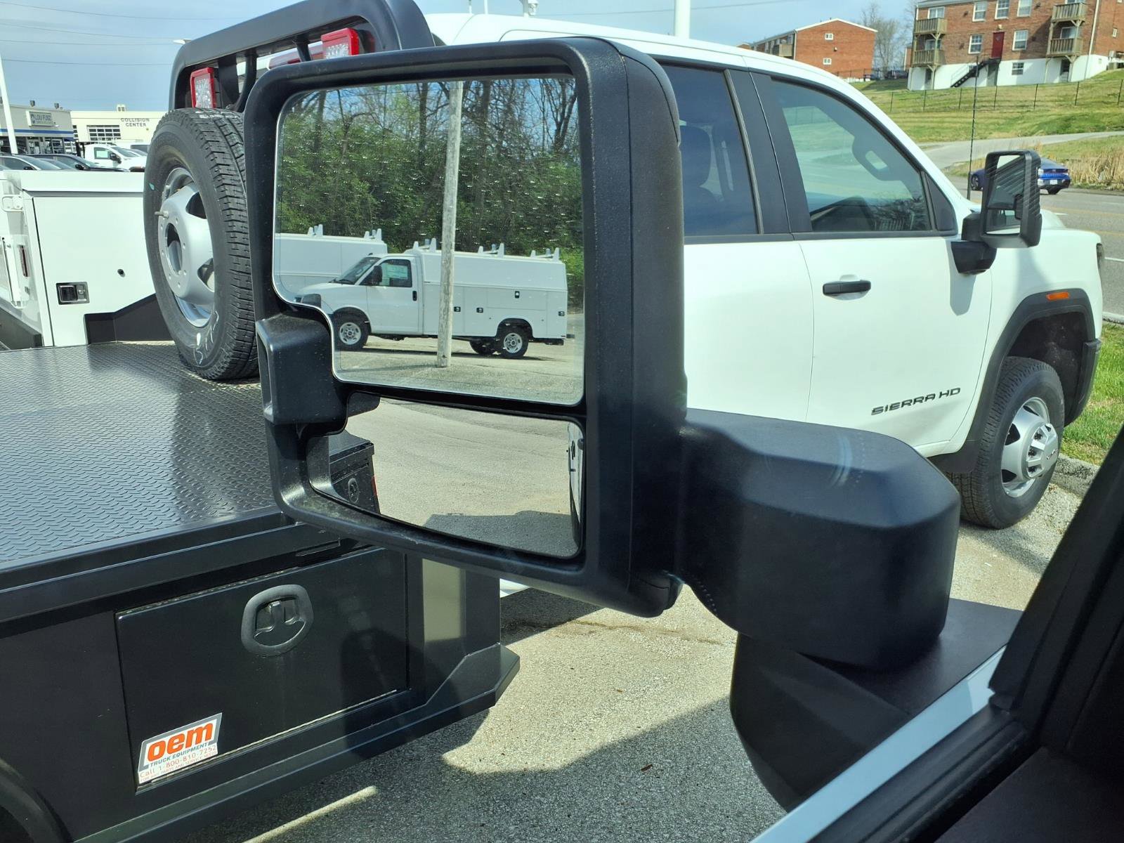 New 2026 GMC Sierra 3500 Pro w/ Convenience Package image 23