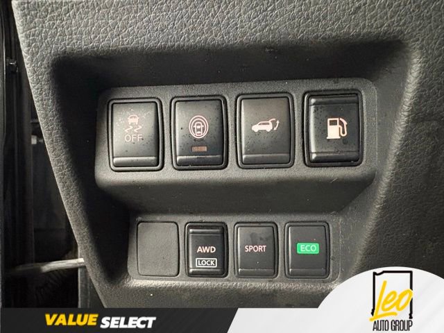 Used 2020 Nissan Rogue SV AWD/4WD image 21