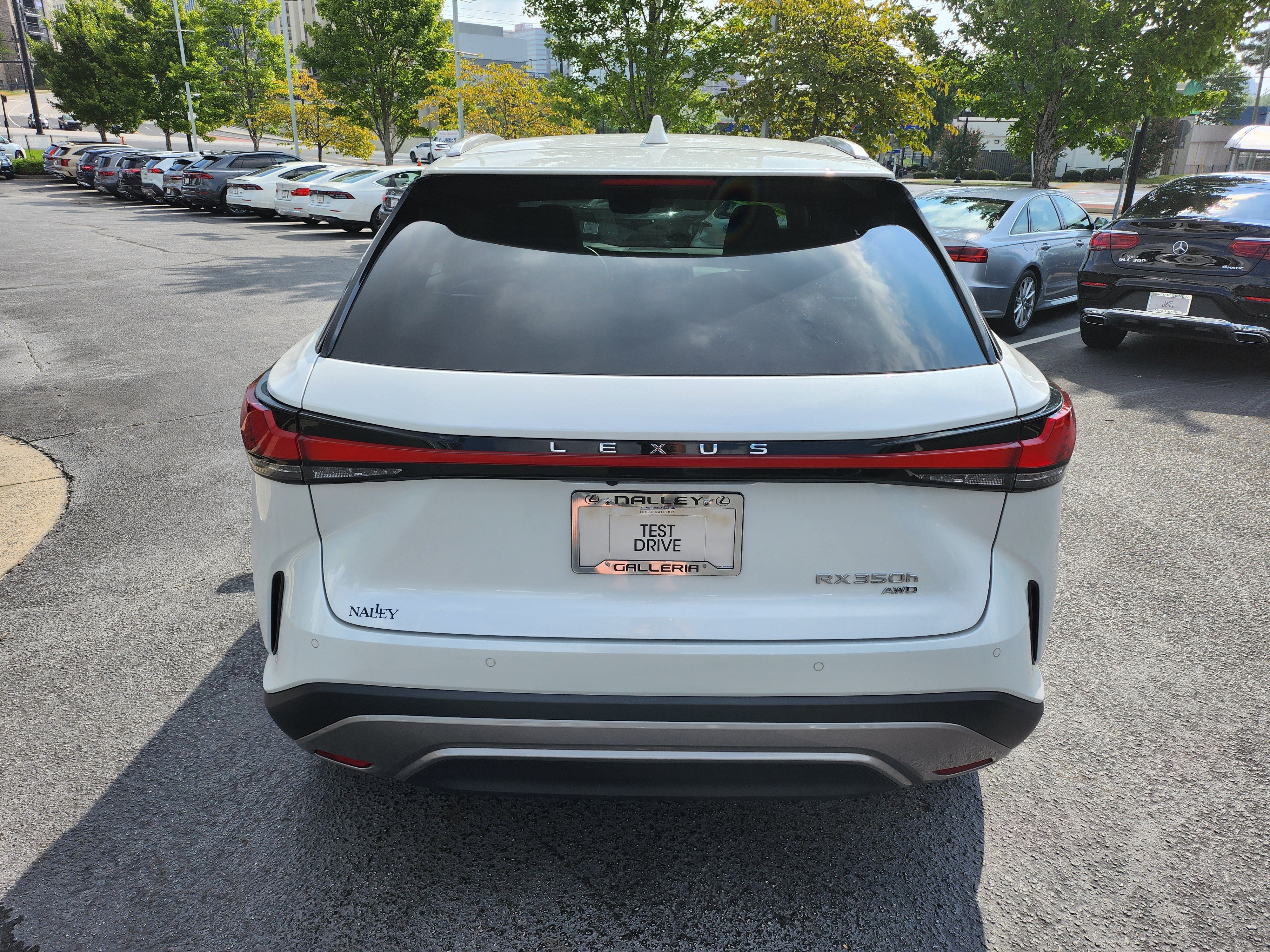 Certified 2024 Lexus RX 350 w/ Convenience Package AWD/4WD image 4