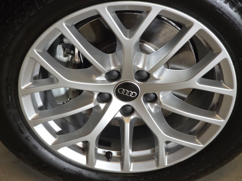 Certified 2026 Audi Q3 quattro 2.0T AWD/4WD image 15