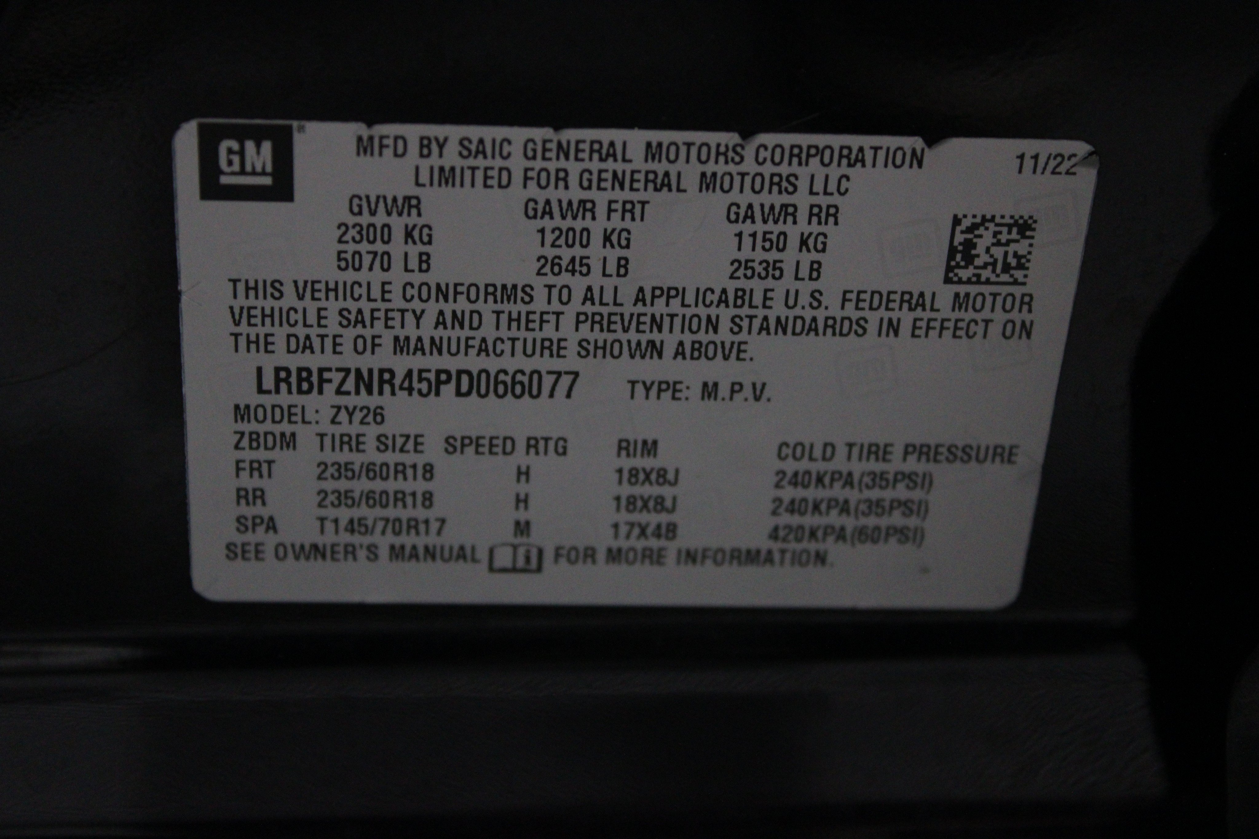 Used 2023 Buick Envision Essence FWD image 28