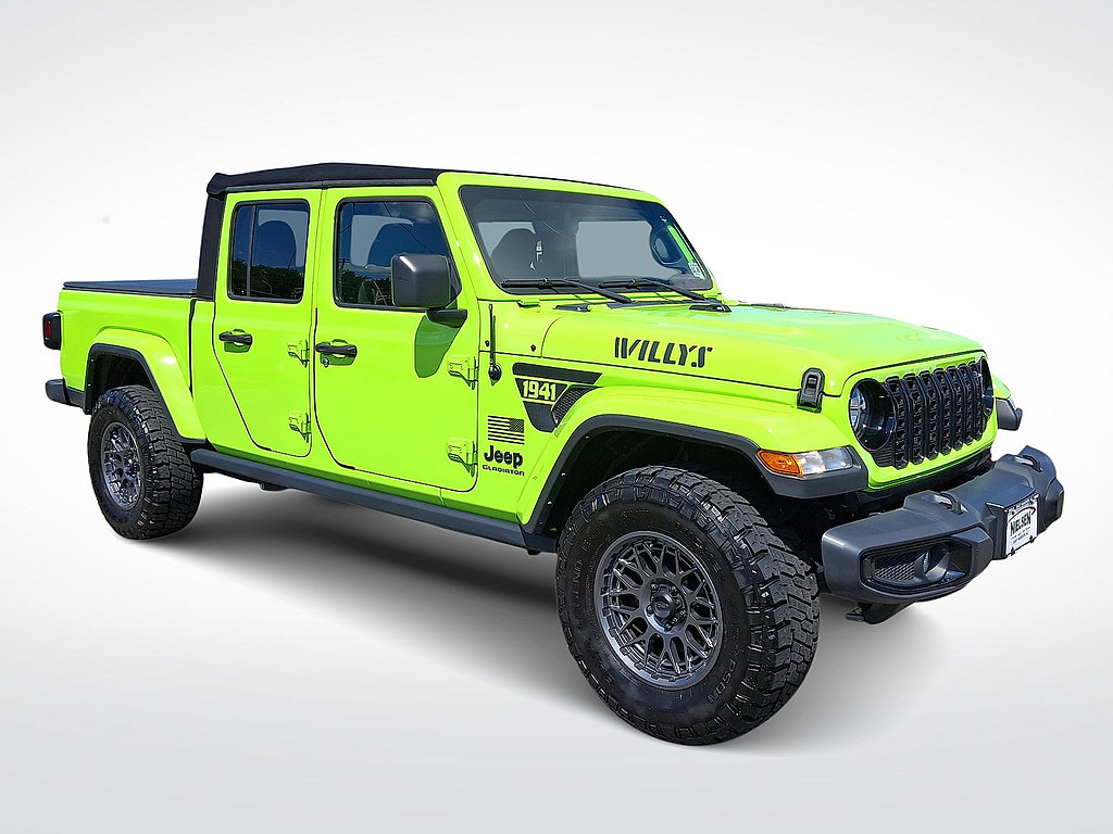 Used 2021 Jeep Gladiator Sport AWD/4WD image 1