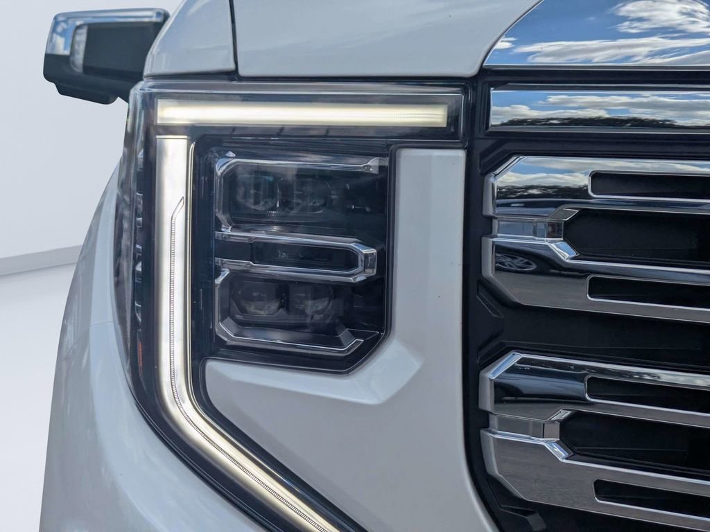 Used 2024 GMC Sierra 1500 Denali w/ Technology Package image 9