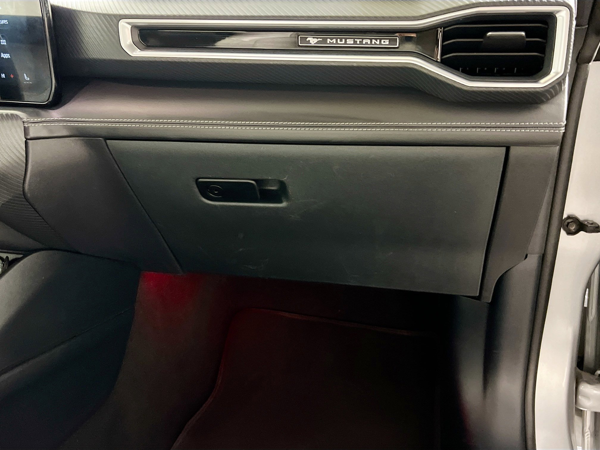 Used 2024 Ford Mustang Premium image 32