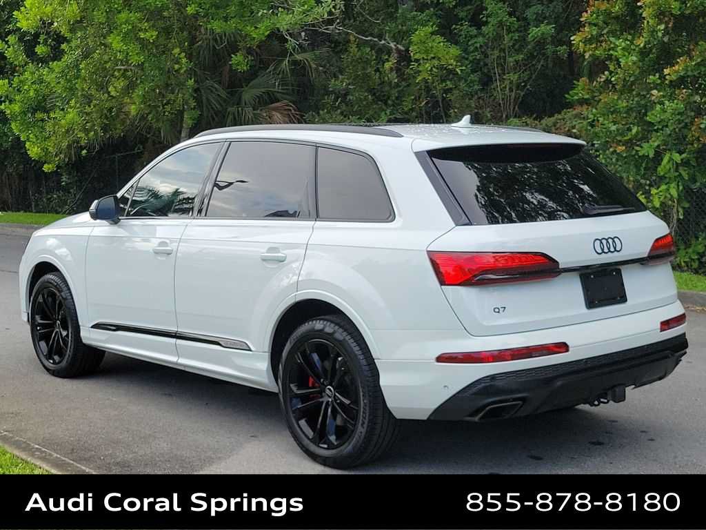 Certified 2025 Audi Q7 2.0T Premium Plus AWD/4WD image 12