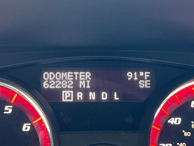 Used 2010 GMC Acadia SLT FWD image 16