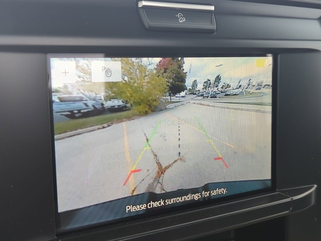 New 2025 Ford F250 XL w/ FX4 Off-Road Package image 17