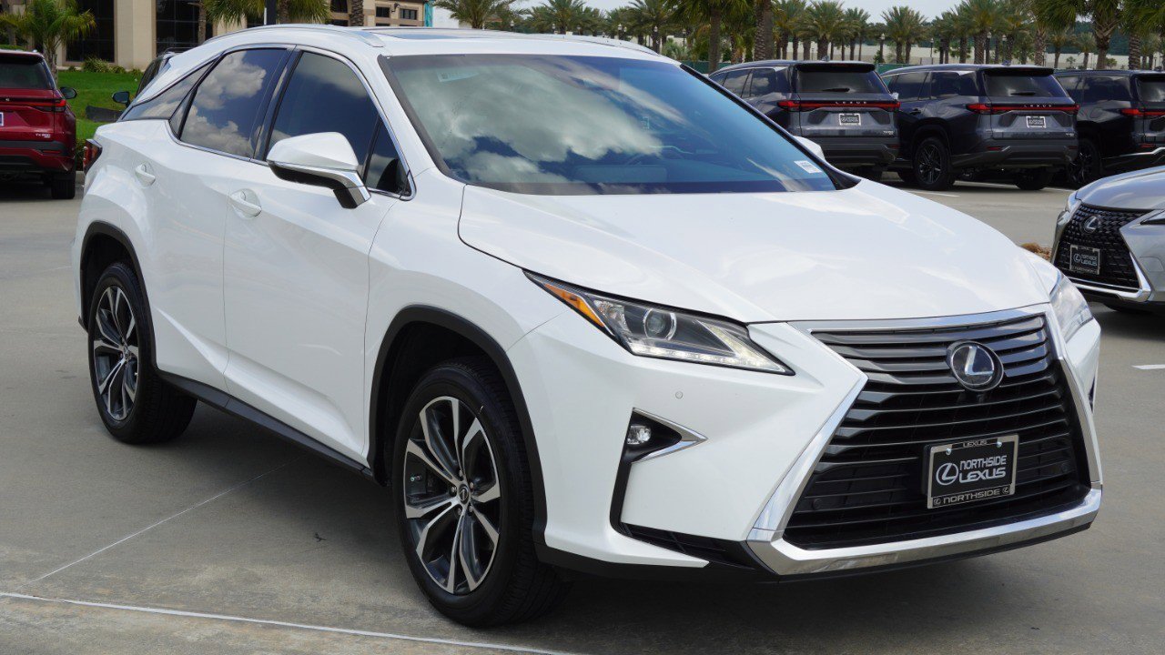 Used 2019 Lexus RX 350 FWD w/ Navigation Package image 3