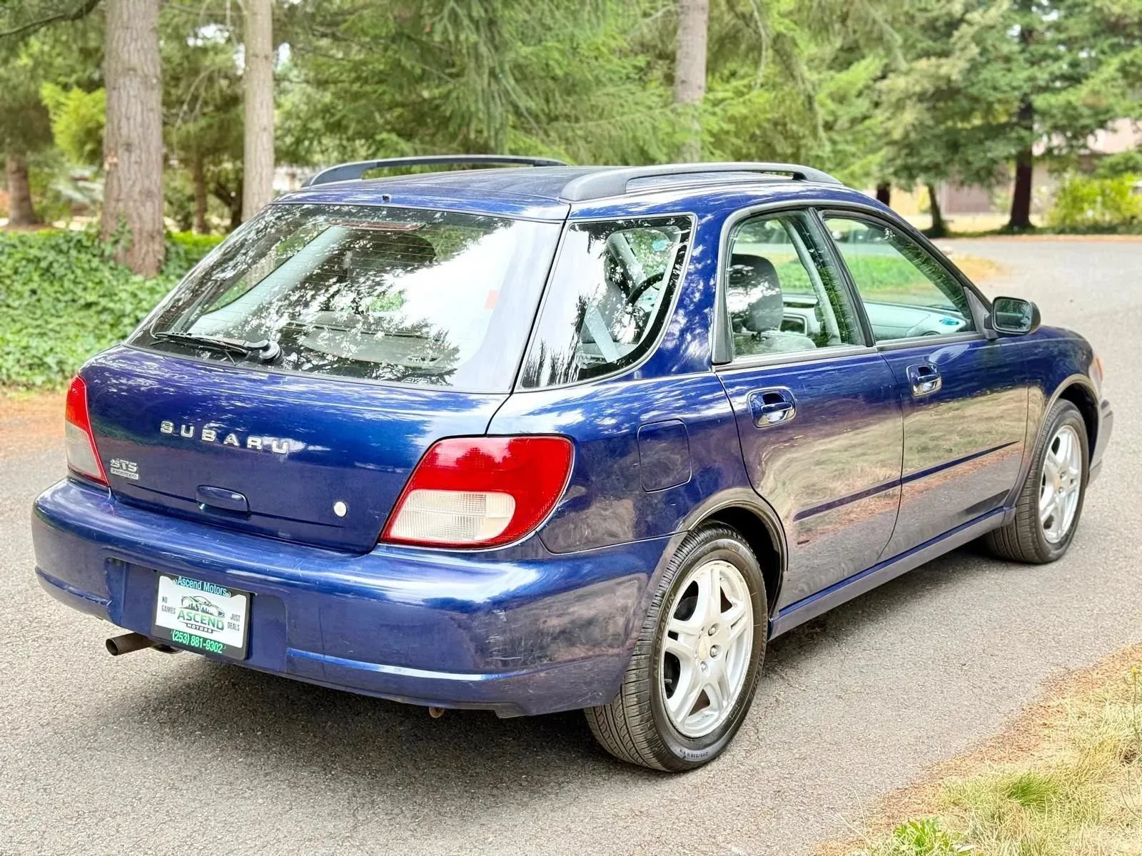Used 2003 Subaru Impreza TS AWD/4WD image 5