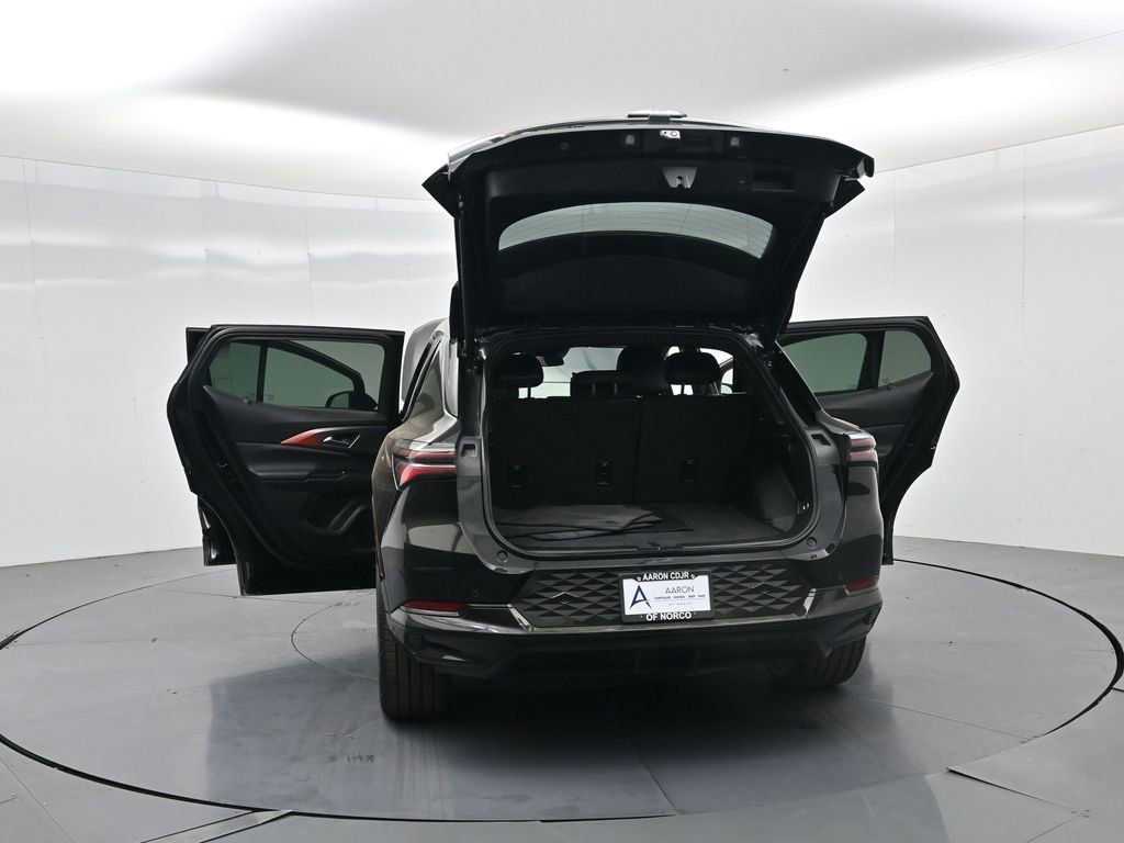 Used 2024 Chevrolet Equinox EV RS image 37