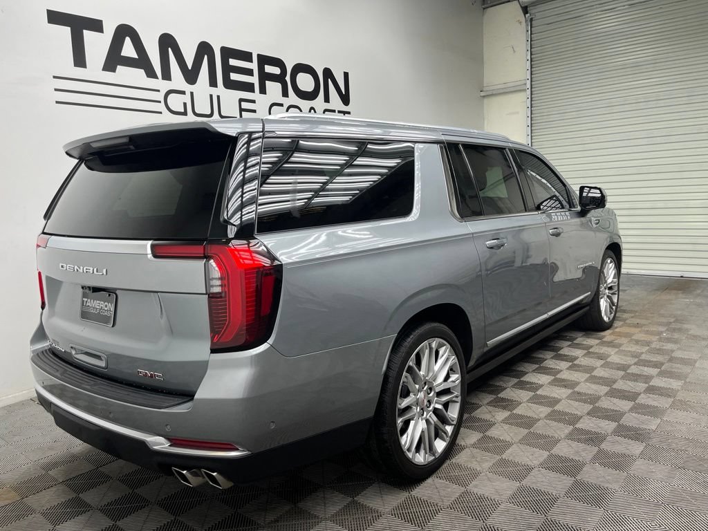 Used 2026 GMC Yukon XL Denali w/ Denali Reserve Package AWD/4WD image 20