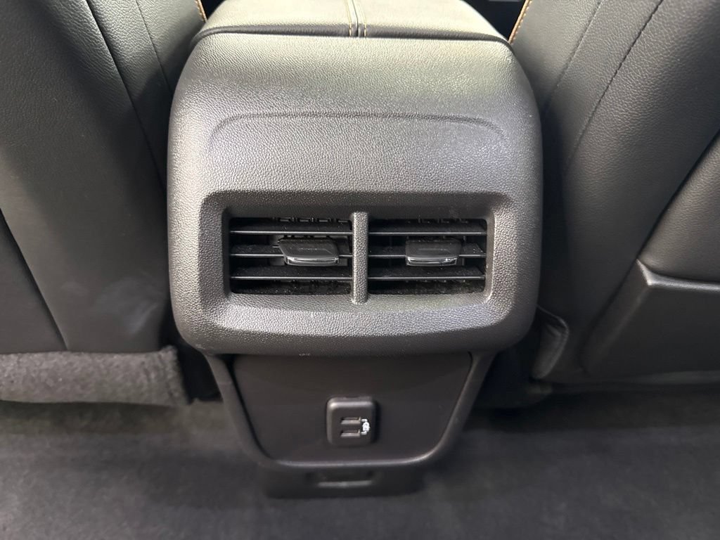 Used 2023 GMC Terrain AT4 w/ Tech Package AWD/4WD image 20