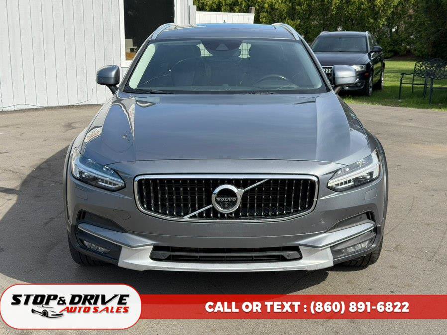 Used 2017 Volvo V90 T6 Cross Country AWD/4WD image 8