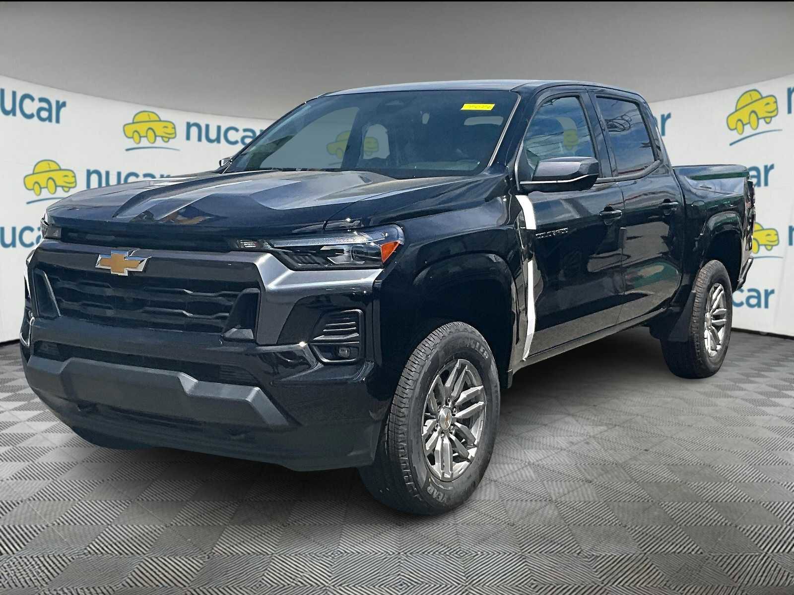 New 2025 Chevrolet Colorado LT w/ LT Convenience Package image 4