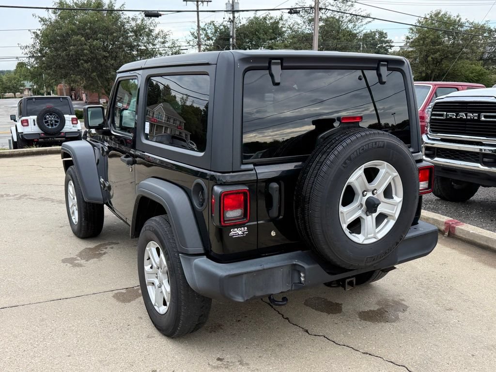 Used 2019 Jeep Wrangler Sport AWD/4WD image 8