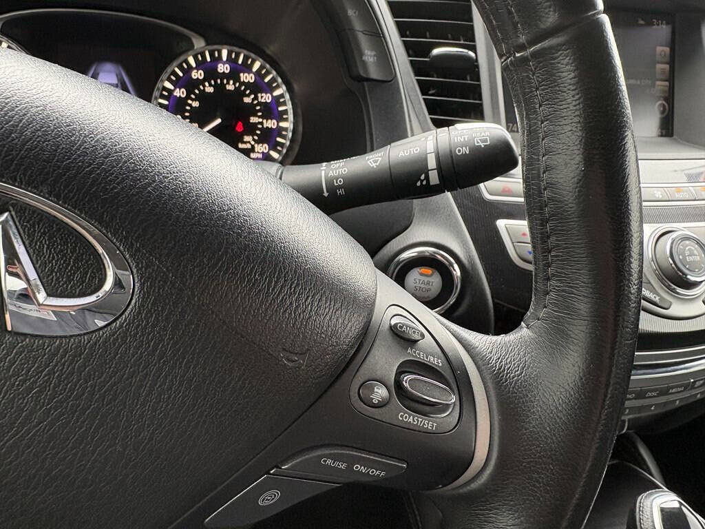 Used 2019 INFINITI QX60 Luxe w/ Essential Package AWD/4WD image 17